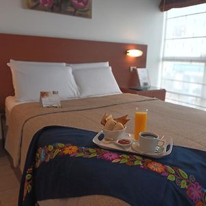 Habitación Estándar con Cama King